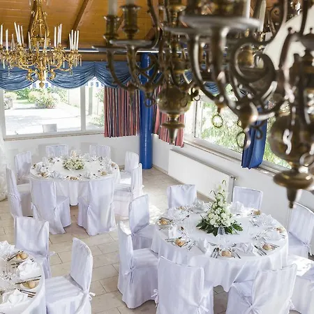 Paradies Szálloda Graz