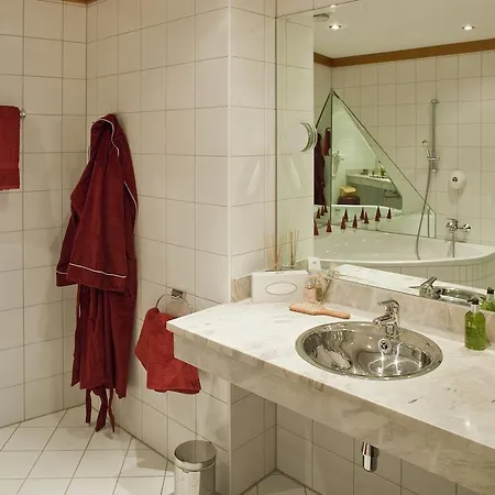 Paradies Szálloda Graz