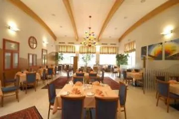 Paradies Szálloda 4*