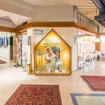 Hotel Paradies 4*
