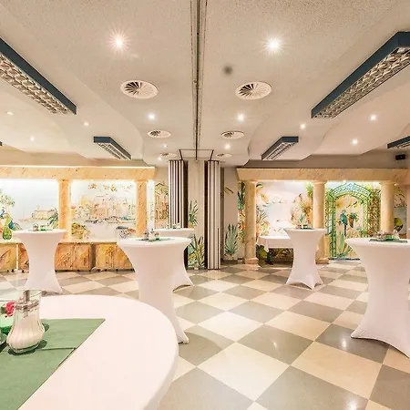 Paradies 4* Graz