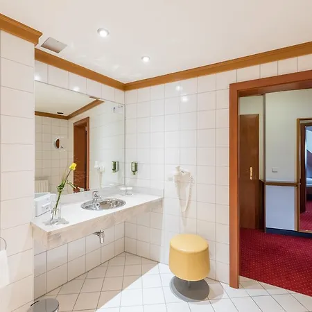 Hotel Paradies