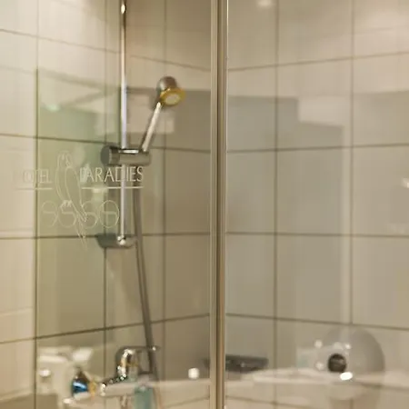 Hotel Paradies