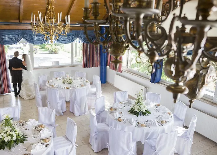 Paradies فندق غراتس