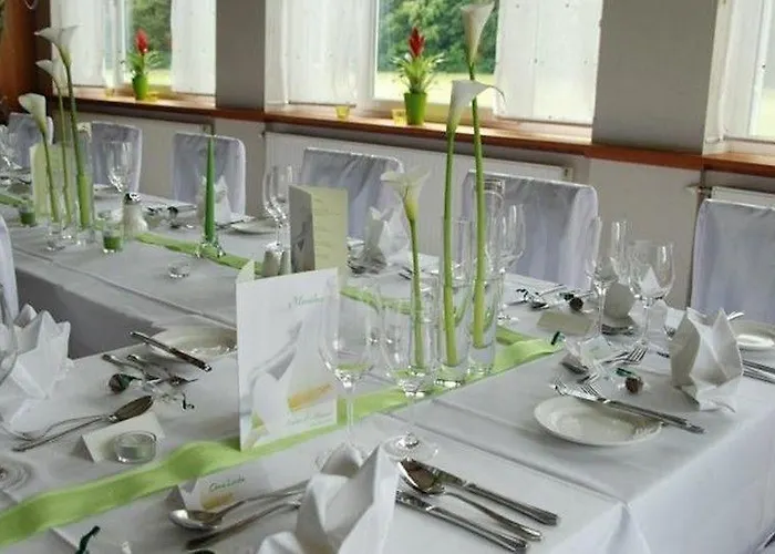 Paradies فندق غراتس